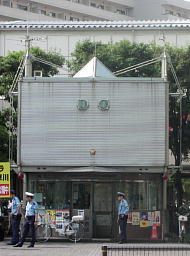 桜ケ丘駅前交番